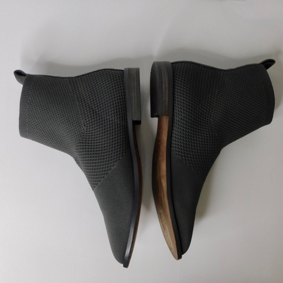 EILEEN FISHER Jude Graphite Gray Boots Textured Recycled Stretch Size 10 - Picture 5 of 12